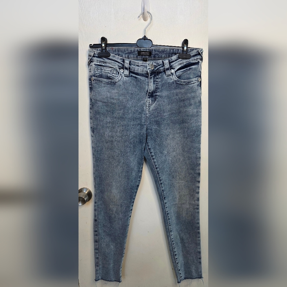 *2 For $40* True Religion Jennie Curvy Mid Rise Skinny Jeans W/ Vintage Wash
